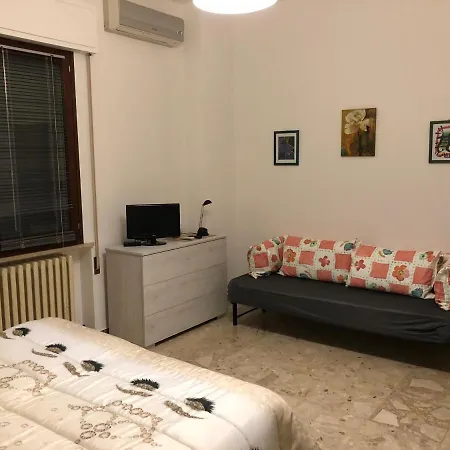Casa Santa Maria Maddalena דירה פררה