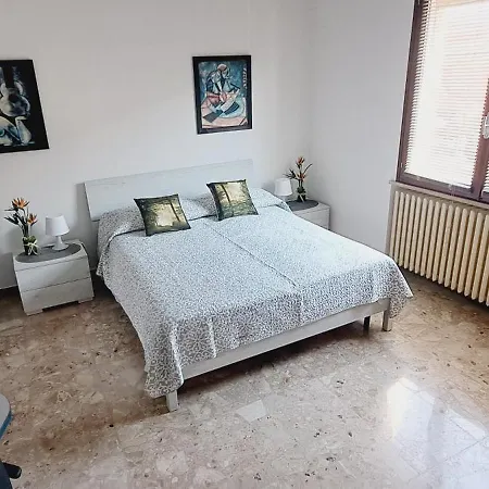 Casa Santa Maria Maddalena דירה *